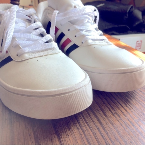 Men’s K-Swiss 8.5 sneakers - Picture 7 of 10